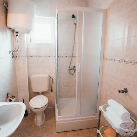 Apartmani Tamaris Vodice Esterno foto