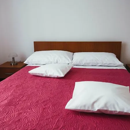 Apartmani Tamaris Vodice Esterno foto